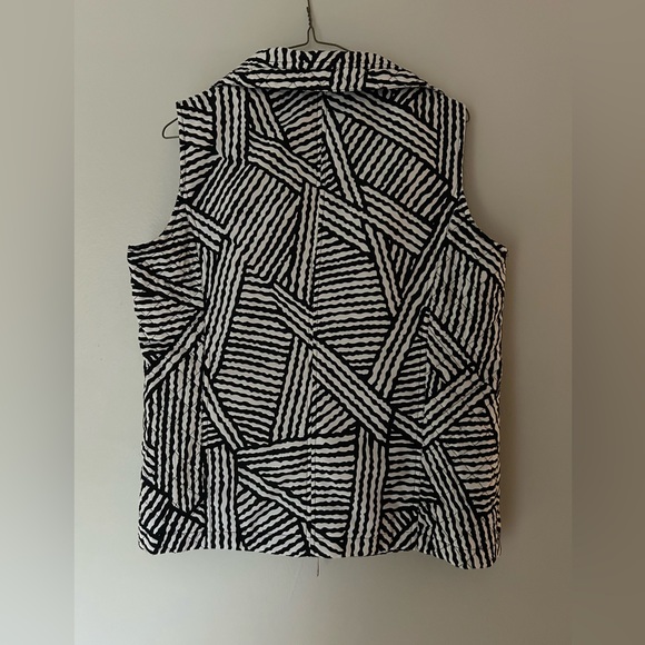 Allison Daley Women's Black & White Full Zip Lined Vest Size M - Picture 2 of 7